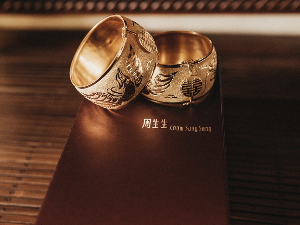 fotografia detalle pulsera de boda china en madrid por photoletum studio