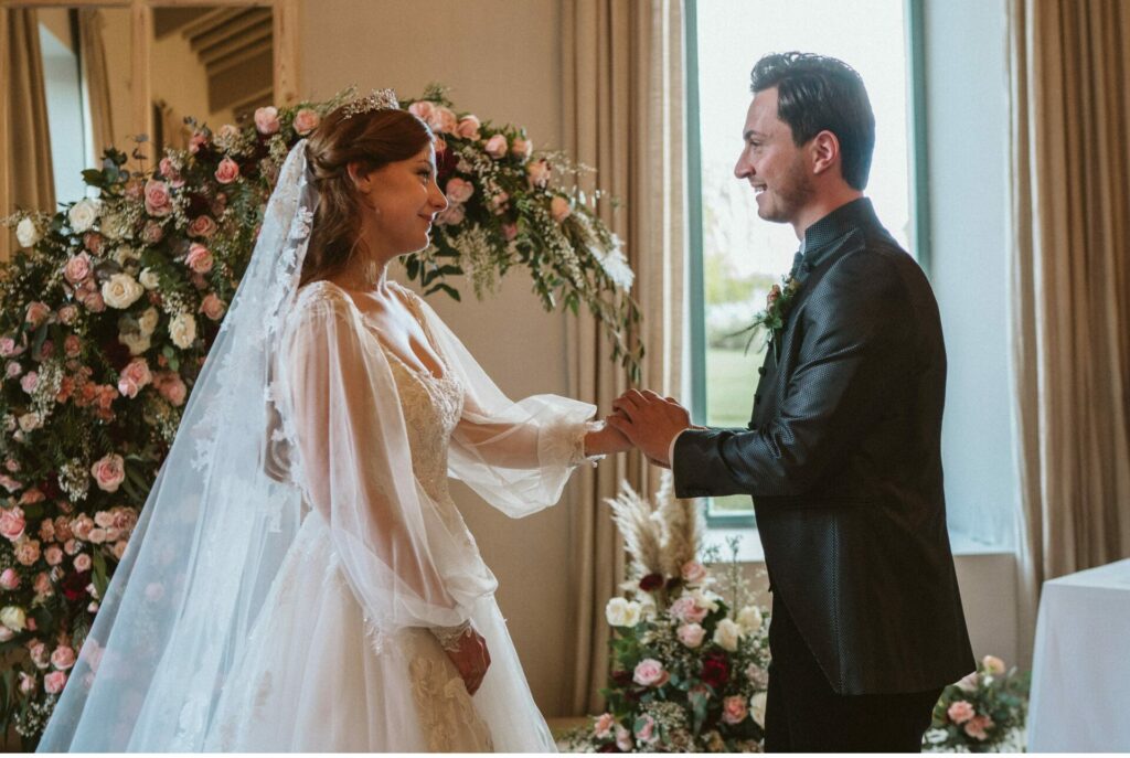 Foto vídeo boda Finca Las Margas ceremonia civil novios