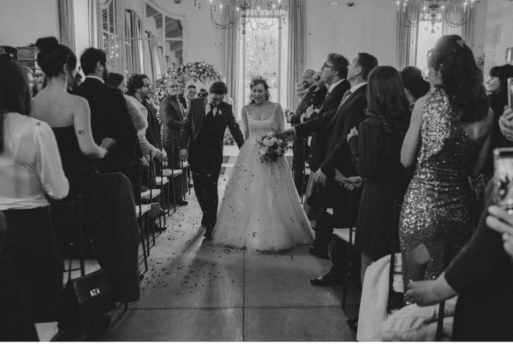 Foto vídeo boda Finca Las Margas ceremonia civil novios salida arroz